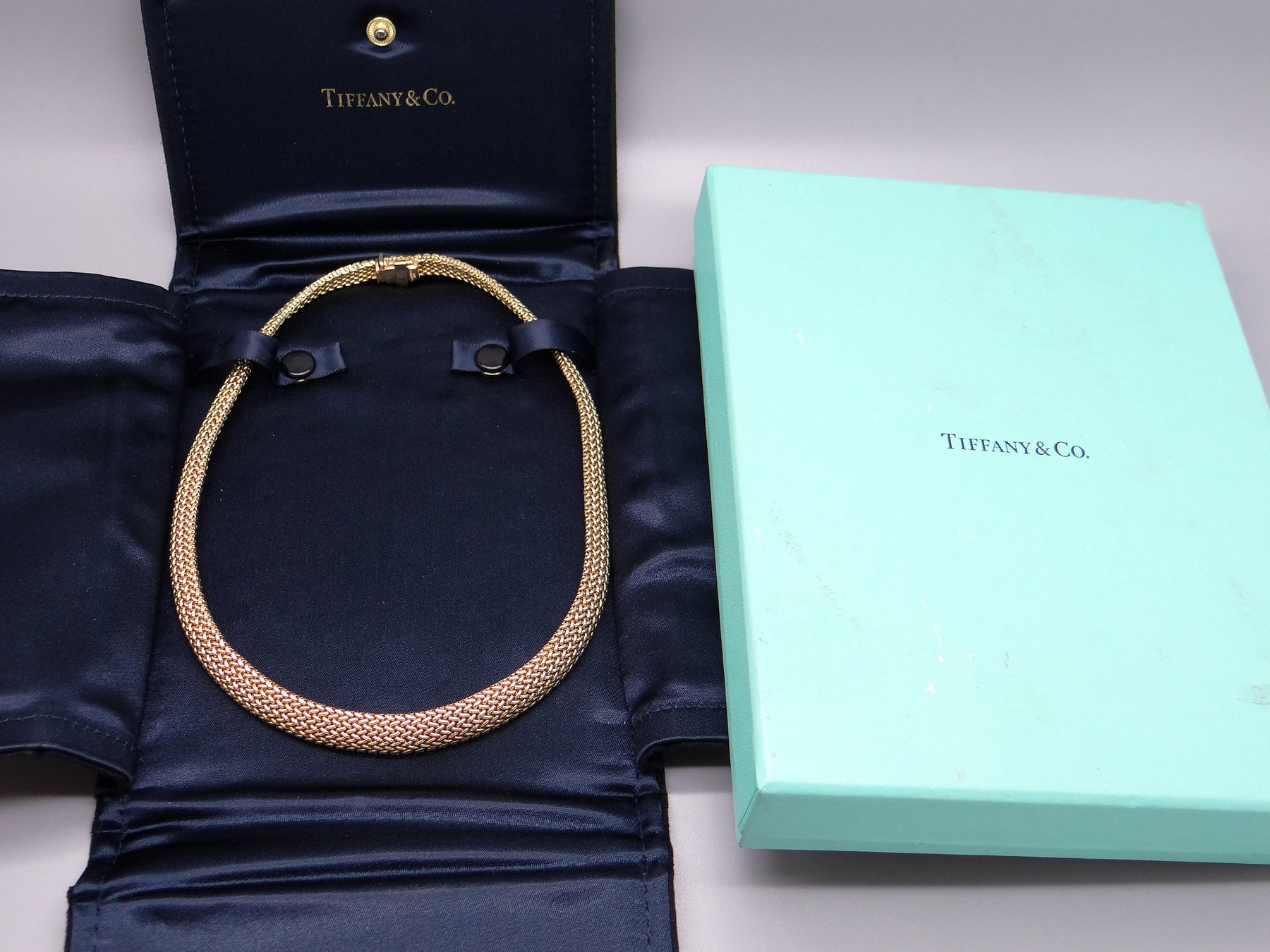 Tiffany & Co Somerset 18k Yellow Gold 10mm Wide Woven Mesh Link Chain –  Cileone Jewelers